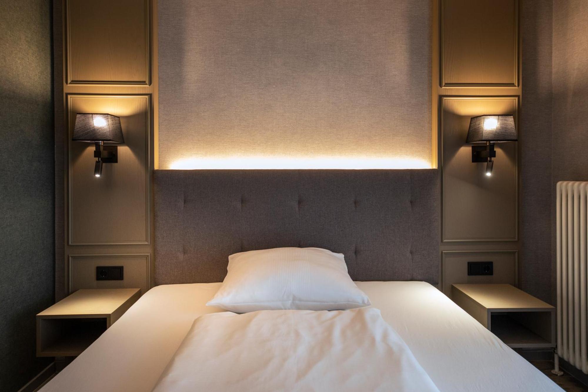 Roomingtons Karoli ヴァルトキルヒェン エクステリア 写真