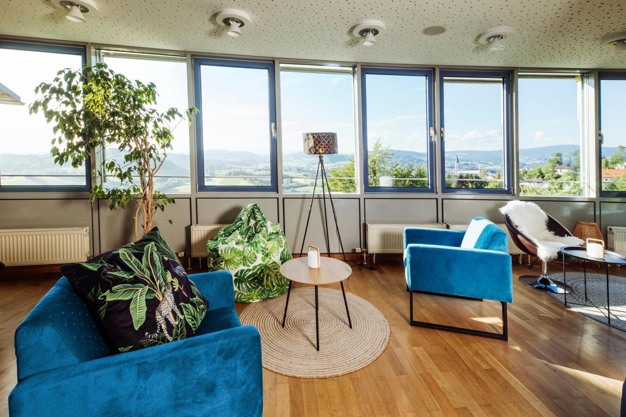 Roomingtons Karoli ヴァルトキルヒェン エクステリア 写真